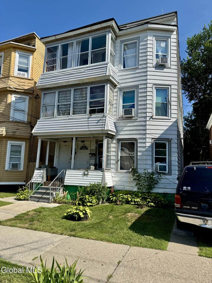 921 Bridge Street - Photo 1