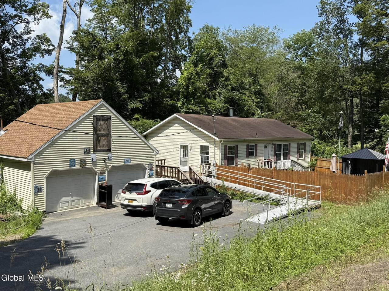 1411 Pattens Mills Road - Photo 1