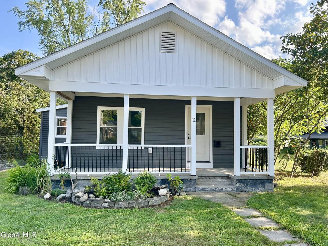 11 Hannum Street - Photo 1