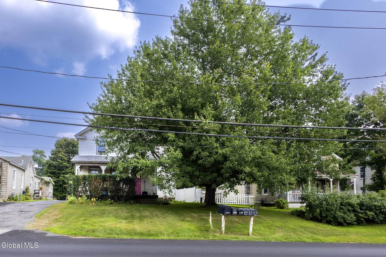 182 Kingsley Road - Photo 1