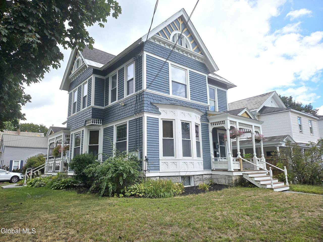 16 May Street - Photo 1