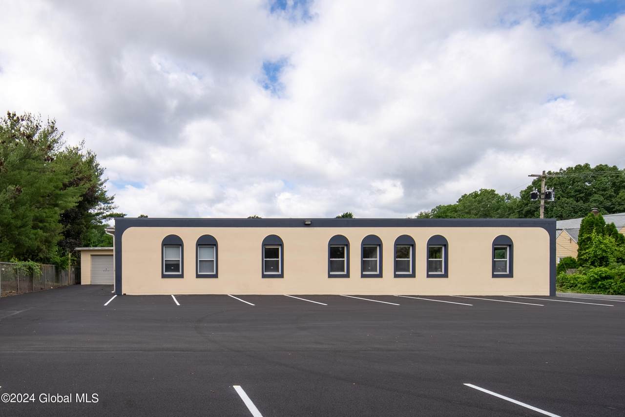 8 Nolan Road - Photo 1