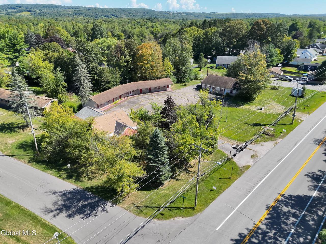 5571 State Route 5 - Photo 1