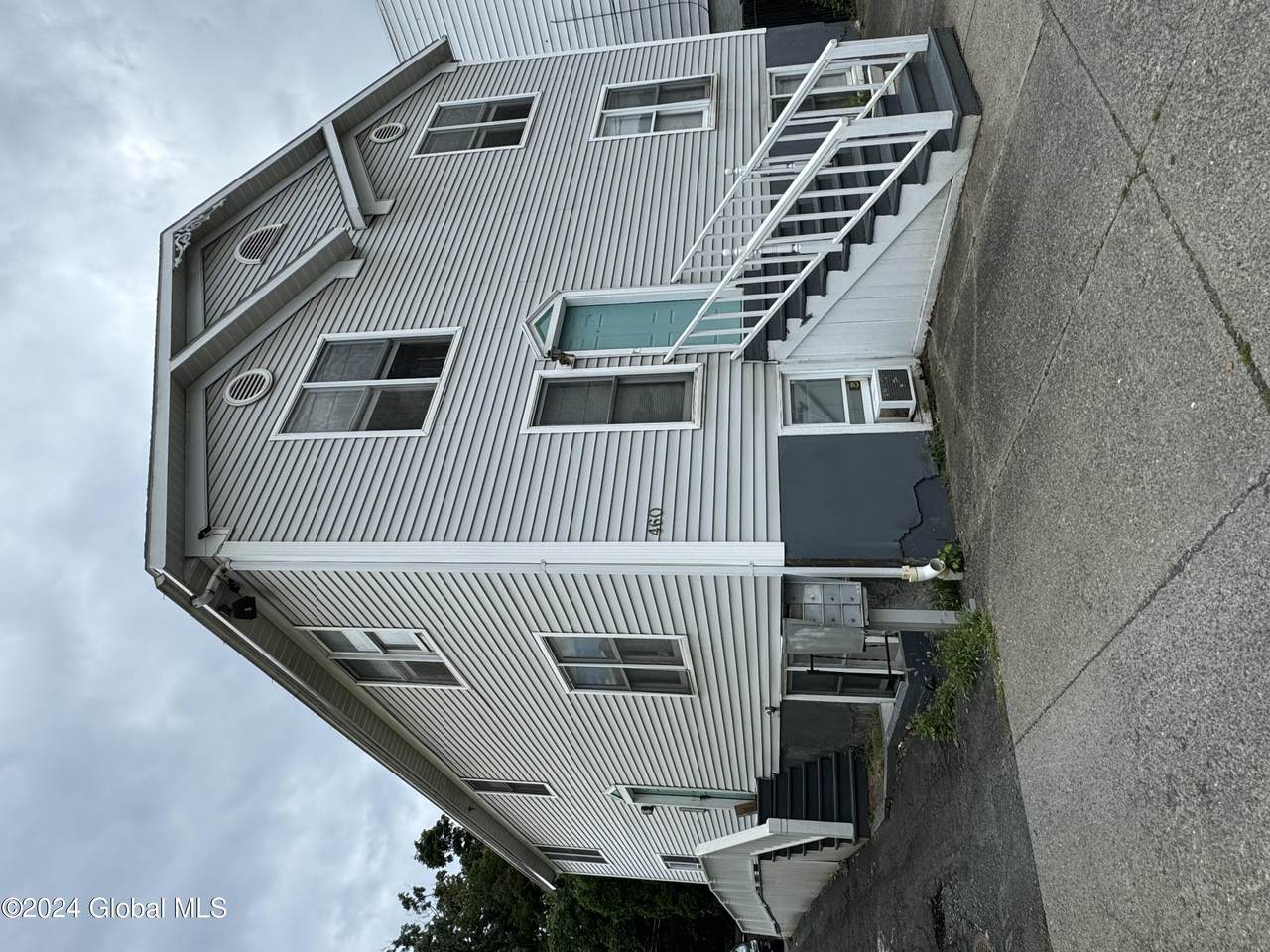 460 Washington Avenue - Photo 1