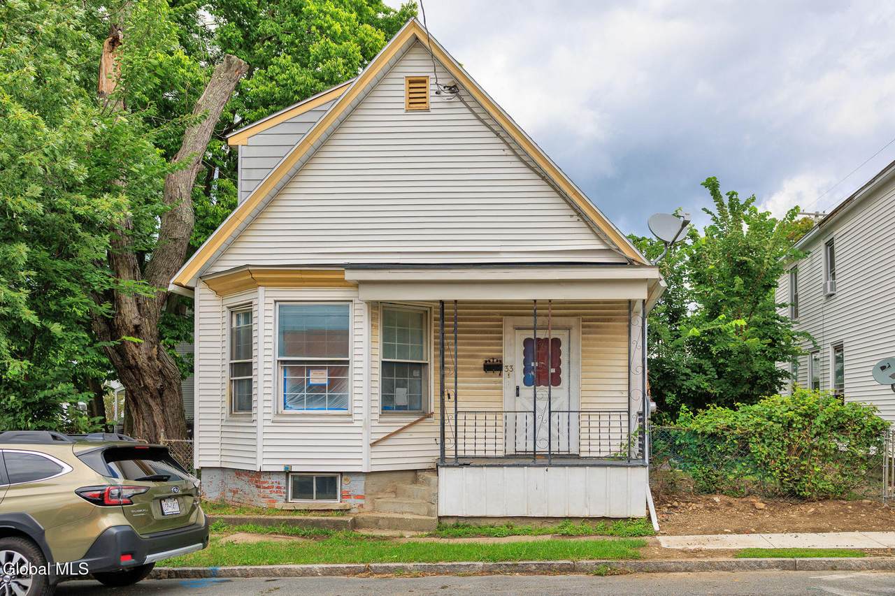 33 110th Street - Photo 1