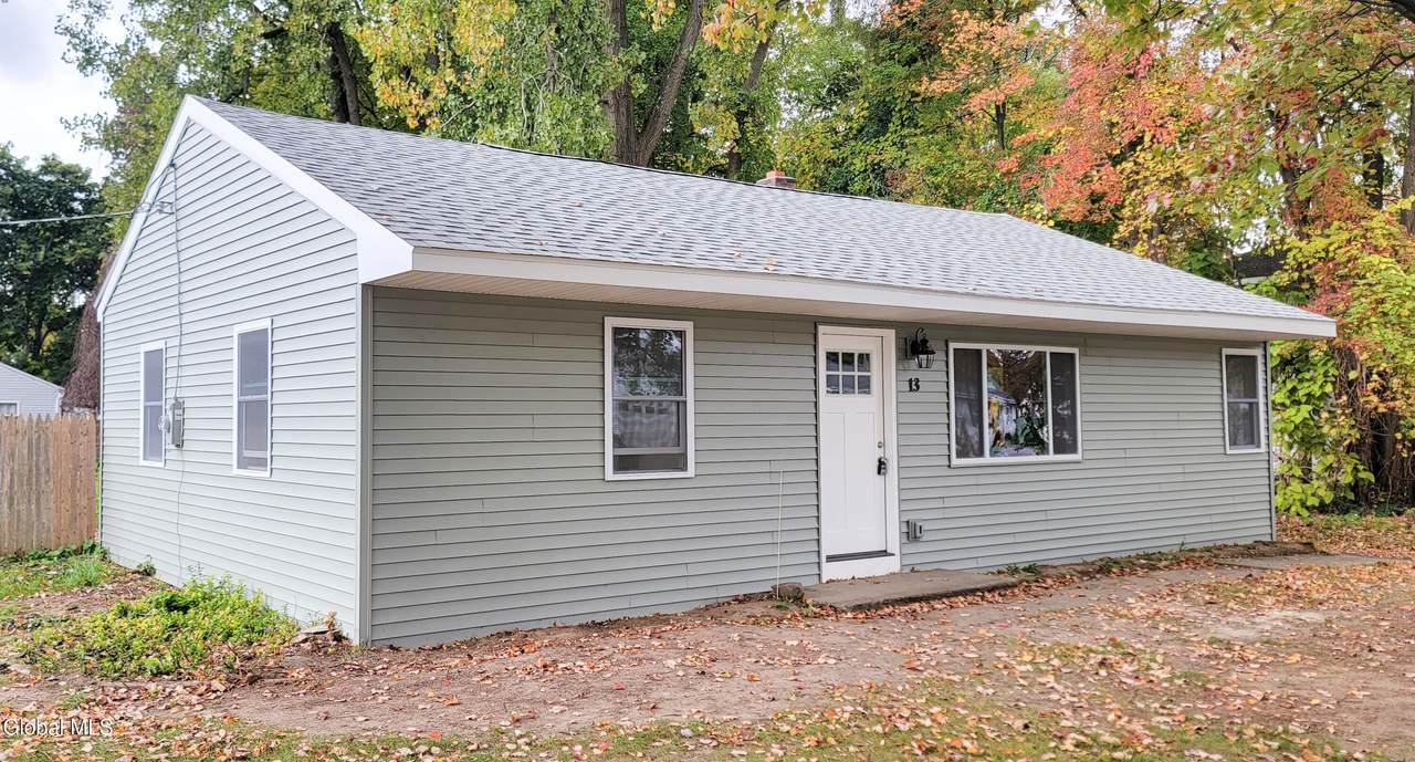 13 Loralee Drive - Photo 1