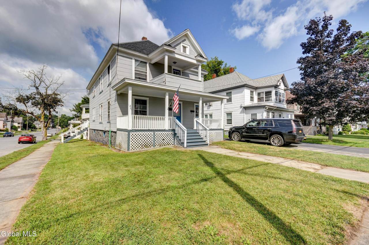 127 Kingsboro Avenue - Photo 1