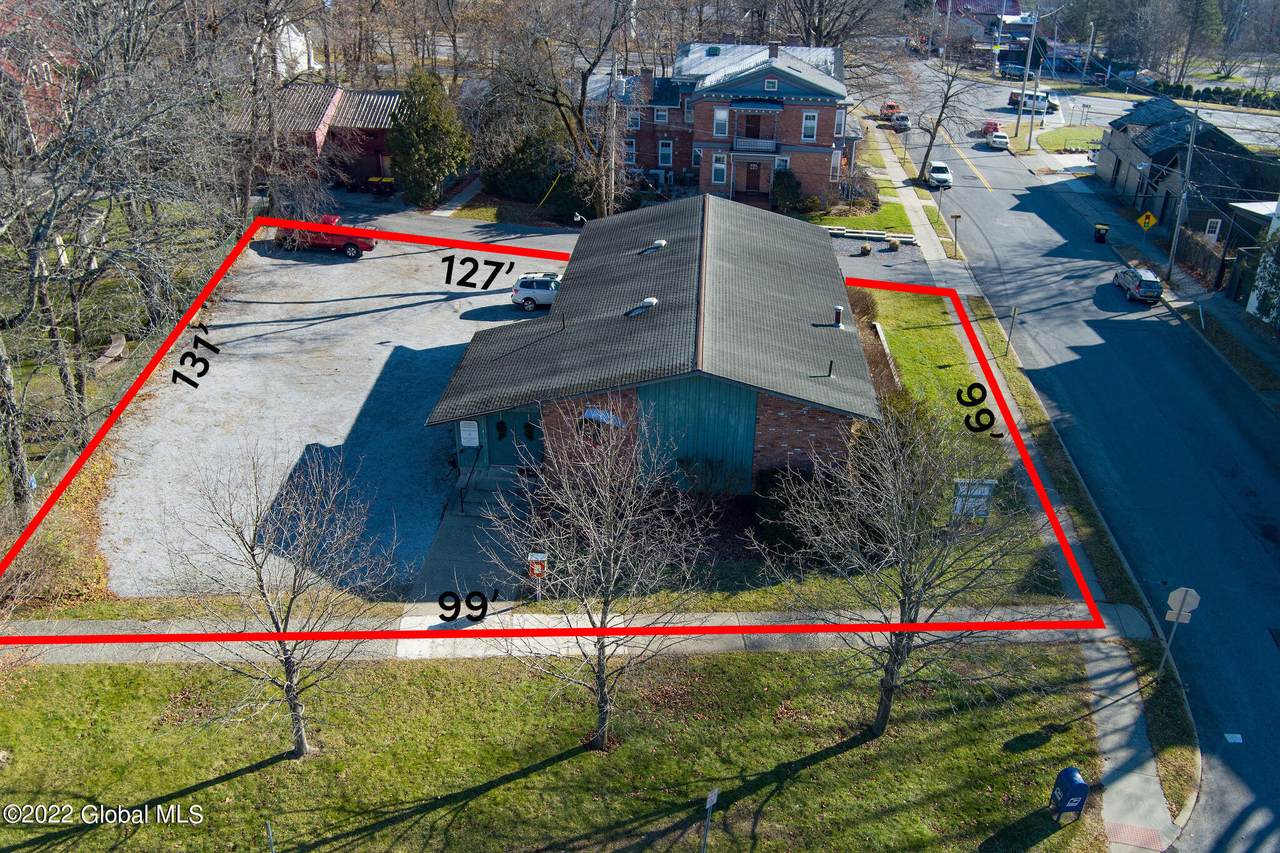 624 Broadway - Photo 1