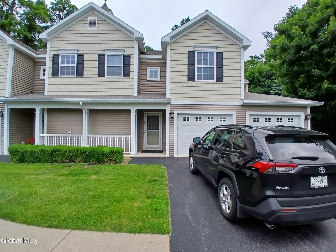 84 Annabelle Place - Photo 1