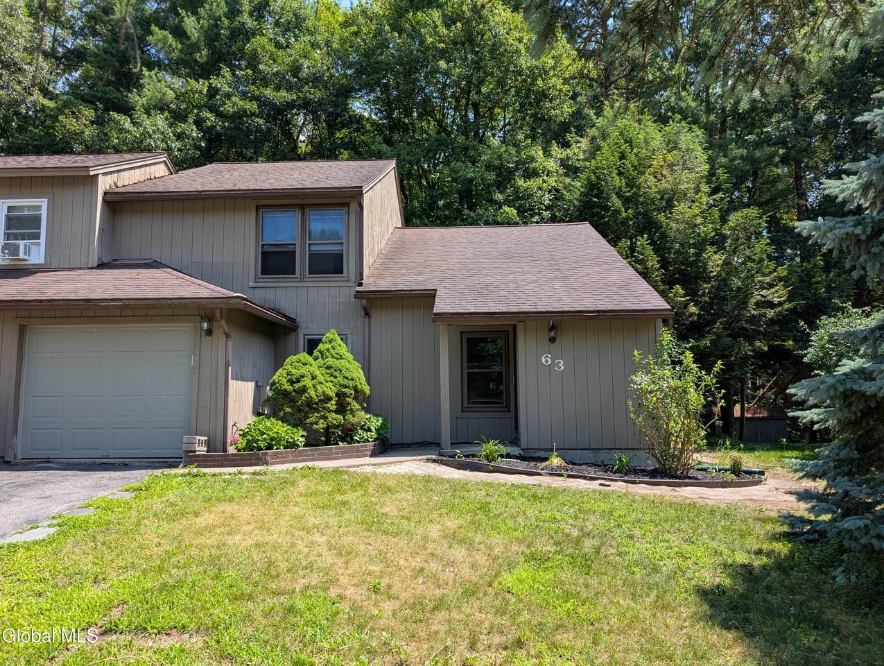 63 Thimbleberry Road - Photo 1