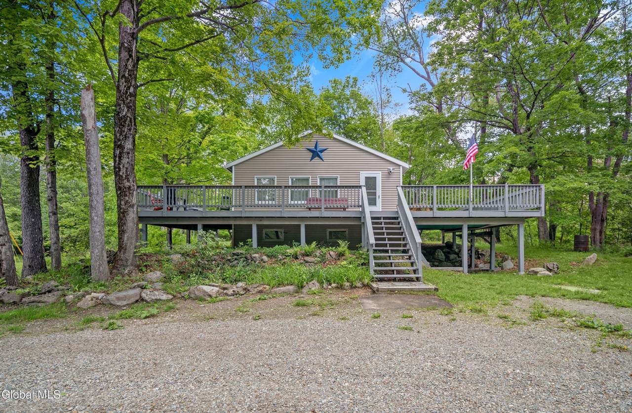 633 Moore Hill Road - Photo 1