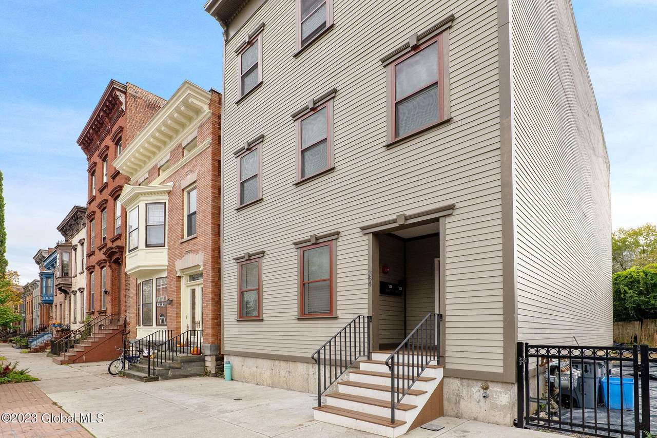 364 Madison Avenue - Photo 1