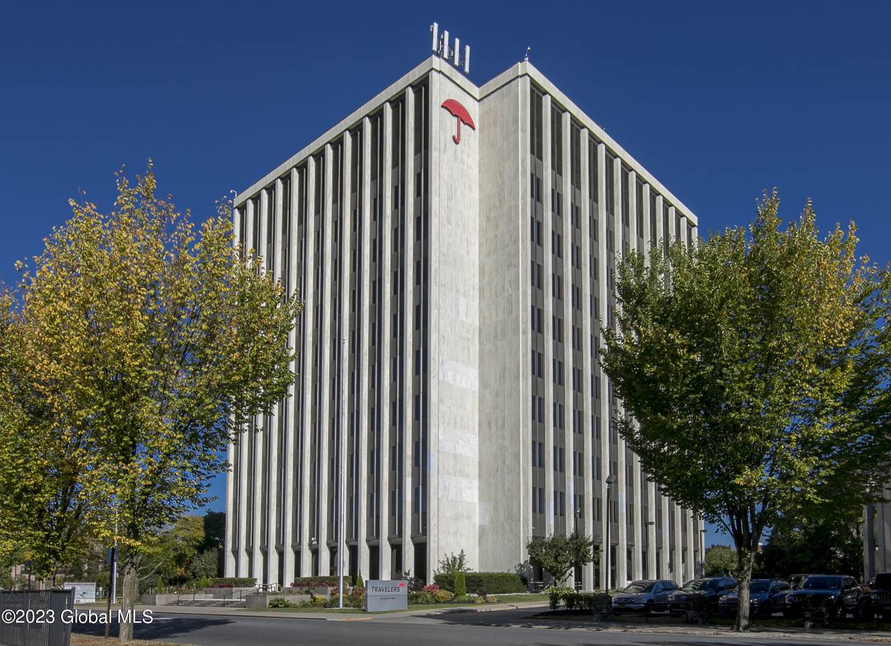 333 Glen Street - Photo 1