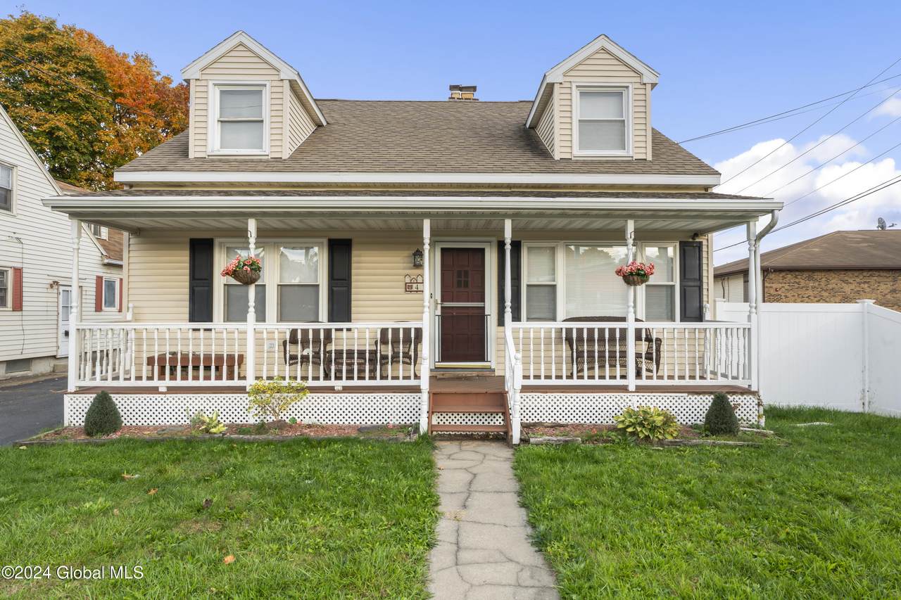 41 Saratoga Avenue - Photo 1