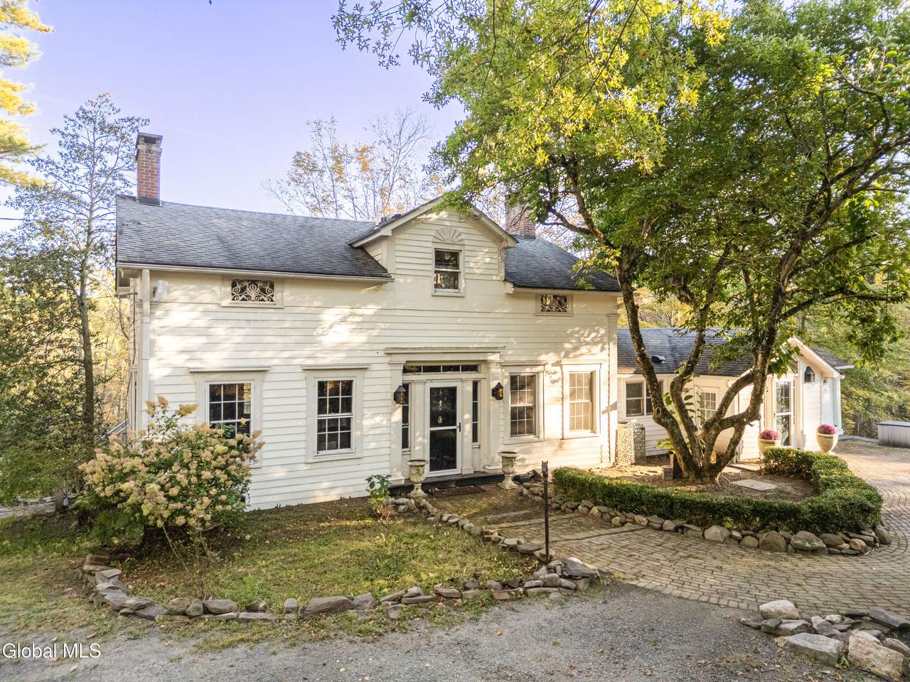 1017 Bruyn Turnpike - Photo 1