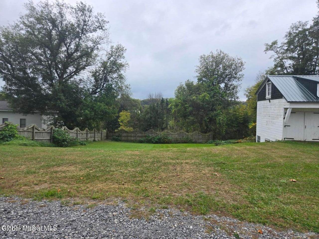 71 Grand Street - Photo 1