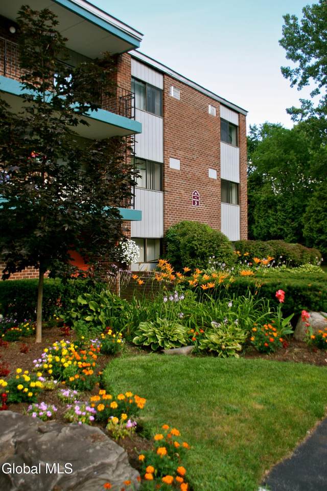 151 Jefferson Street - Photo 1