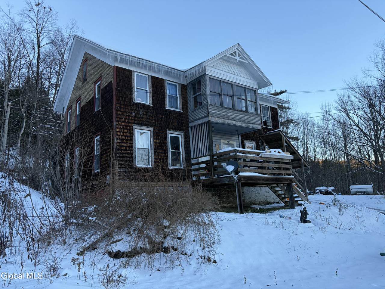 3-5 Jalet Street - Photo 1