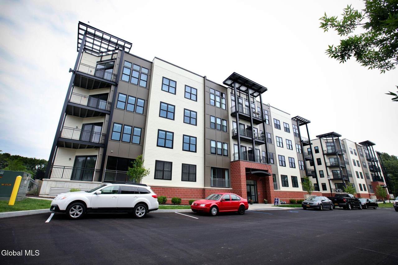 308 Excelsior Avenue - Photo 1