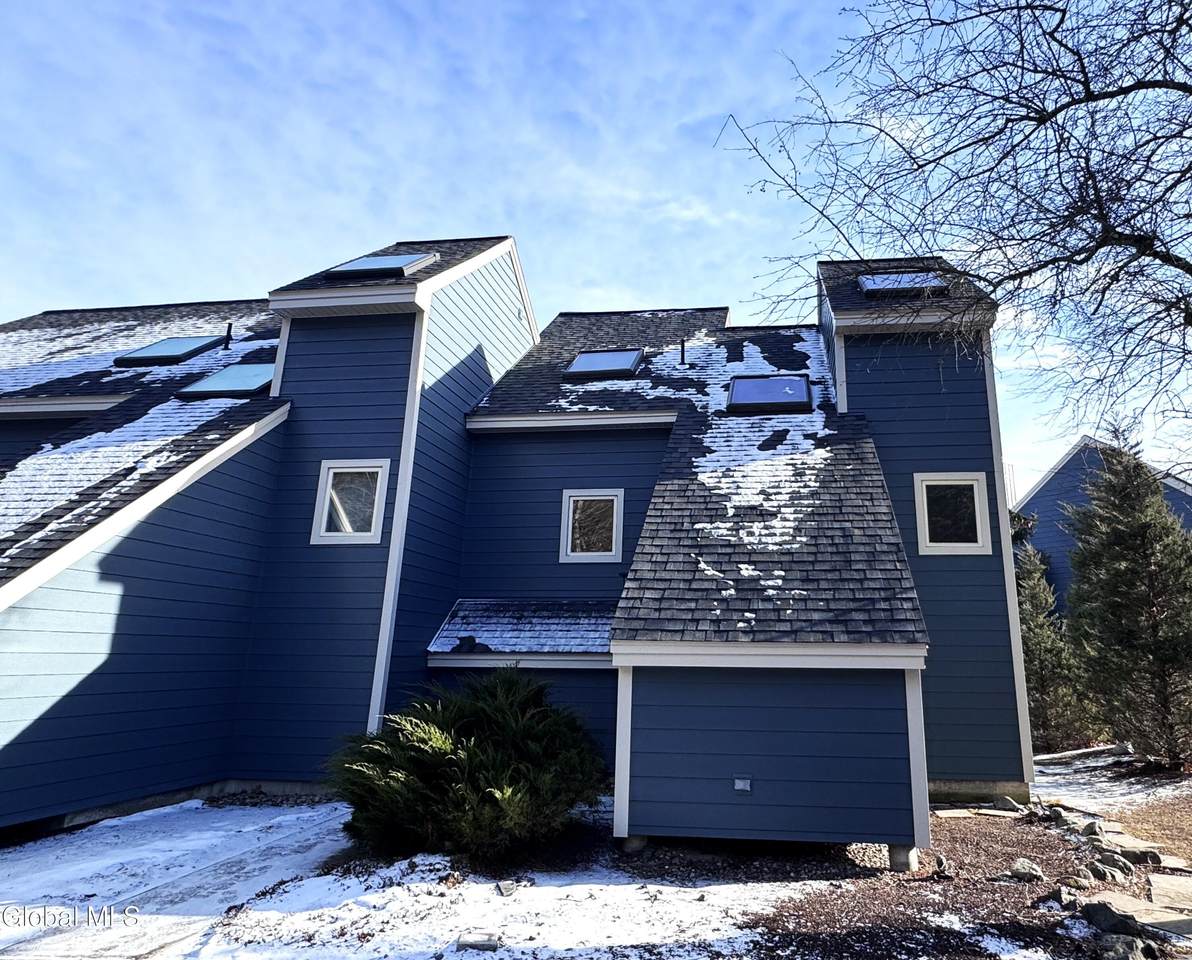 21 Juniper Hill Drive - Photo 1