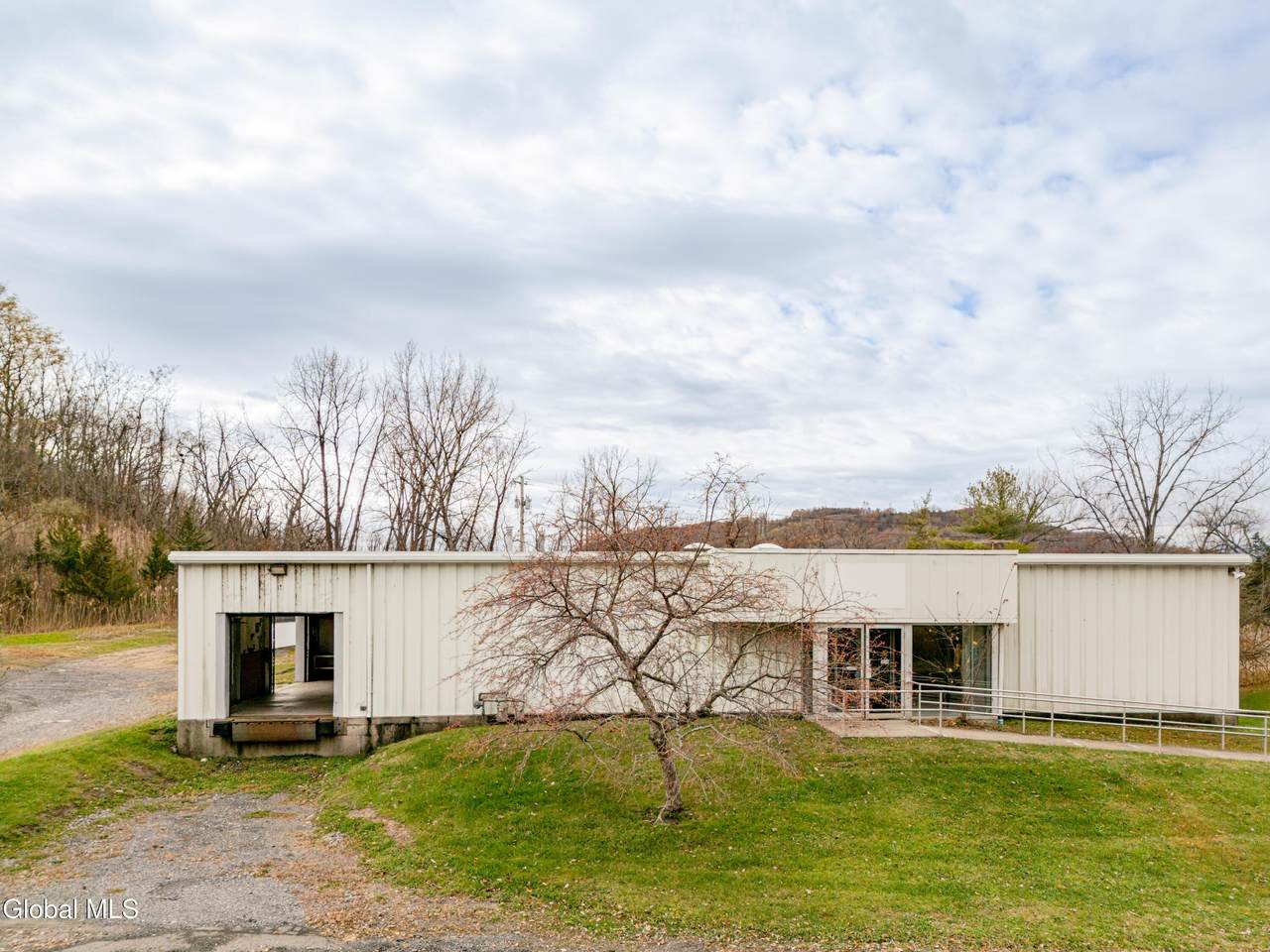 309 Power Avenue - Photo 1