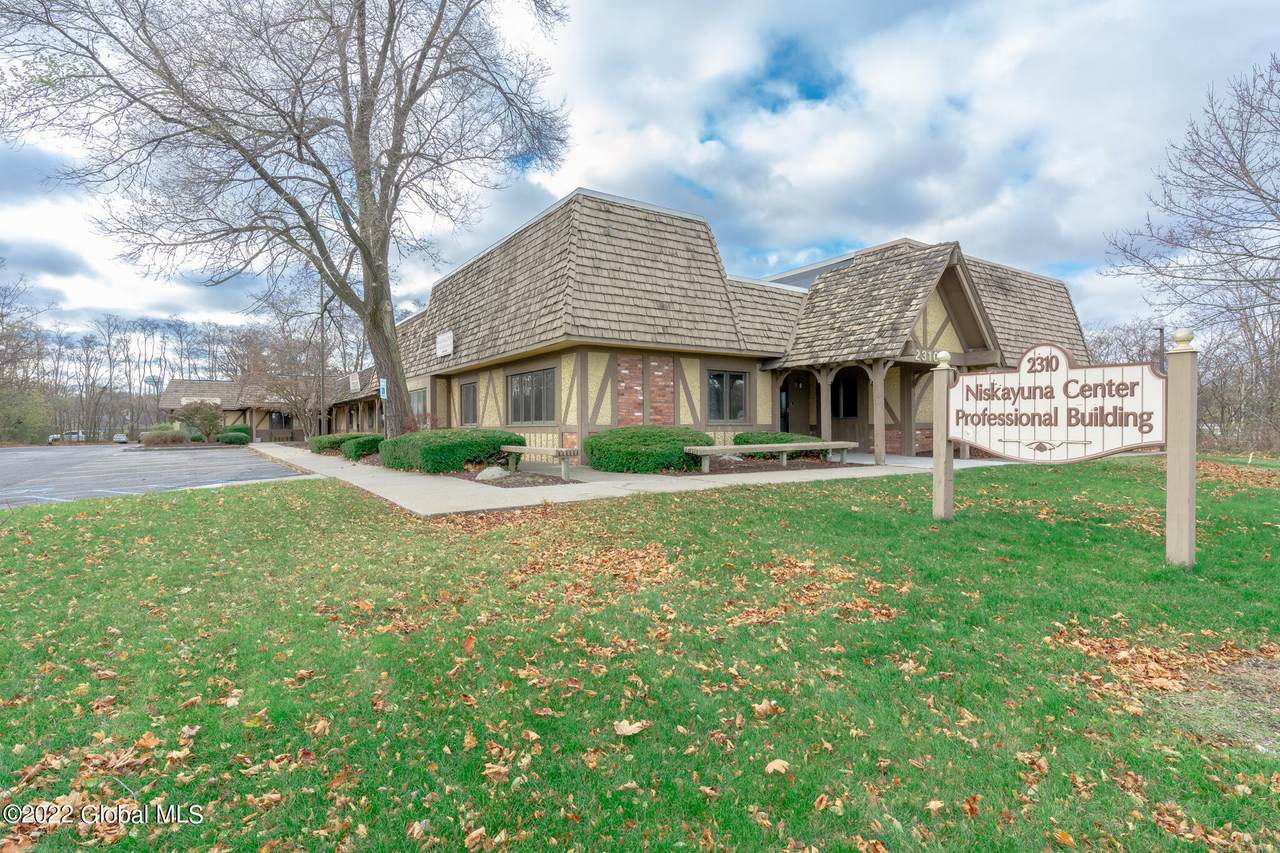 2310 Nott Street - Photo 1