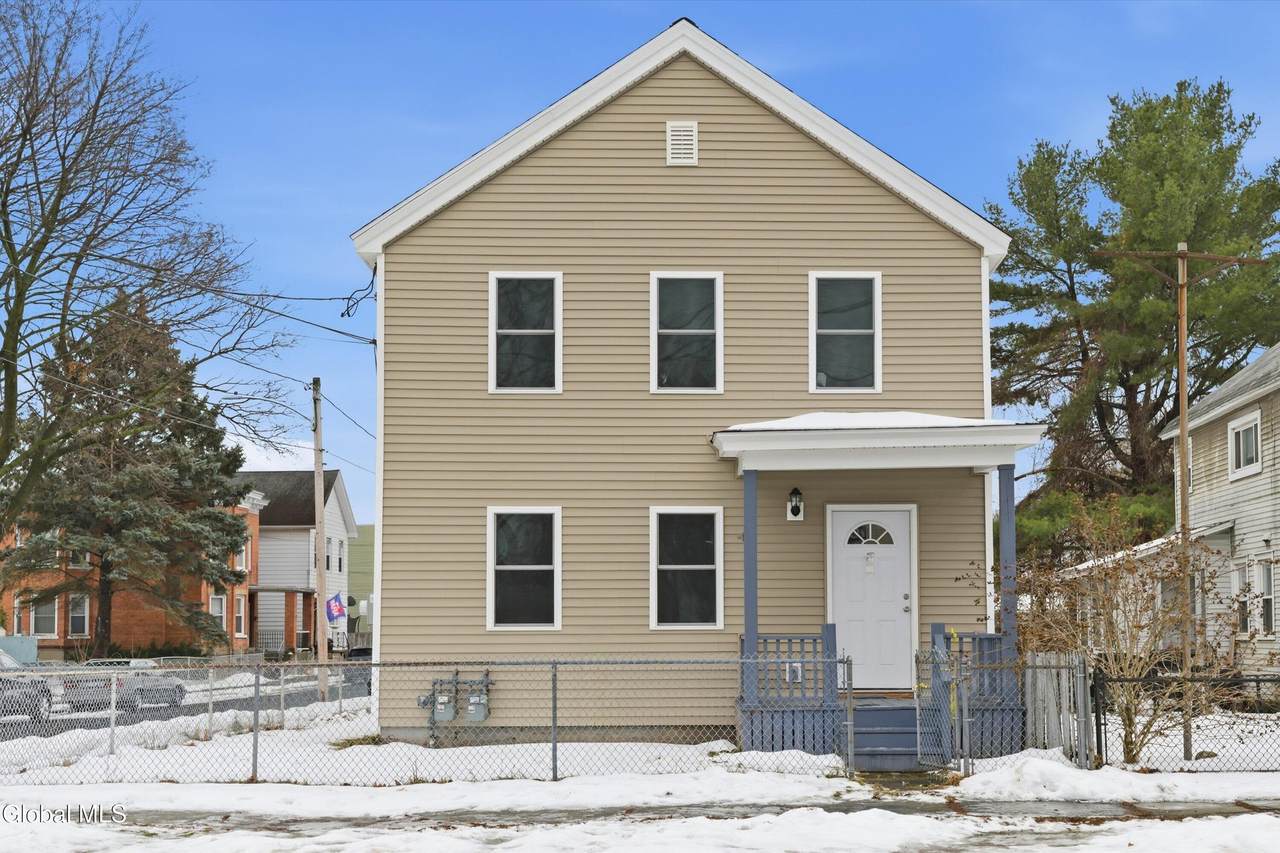 902 24th Street - Photo 1