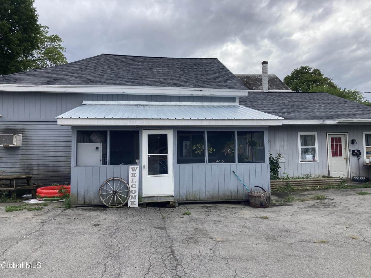 2 Father Jogues Place - Photo 1