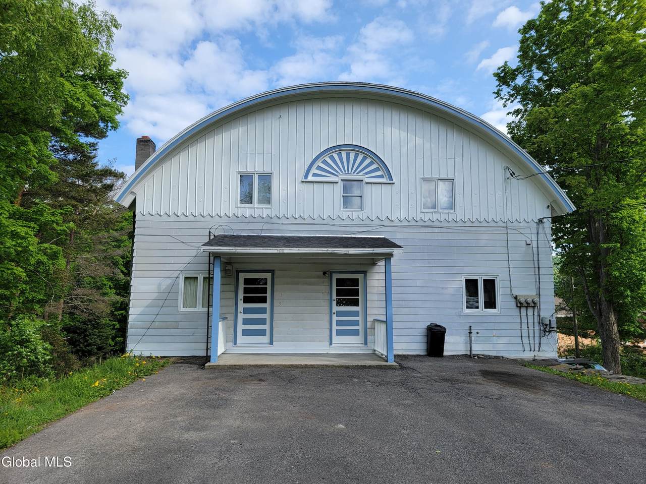 7 Holly Tree Road - Photo 1