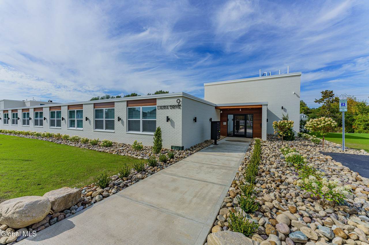 9 Laura Drive - Photo 1