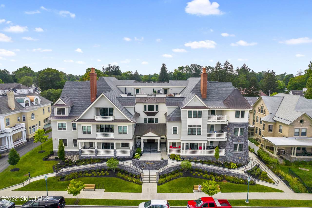 46 Union Avenue - Photo 1