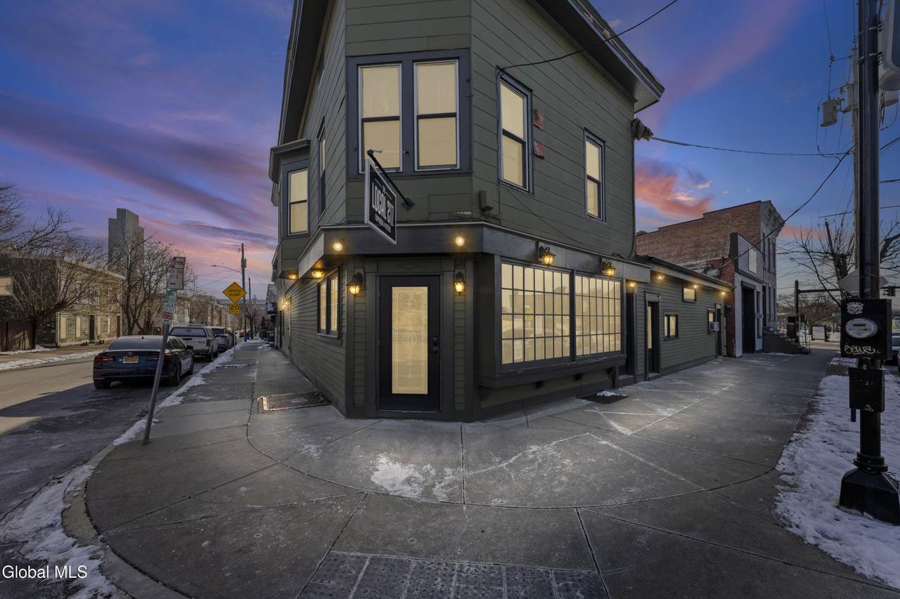 12 1/2 Delaware Avenue - Photo 1