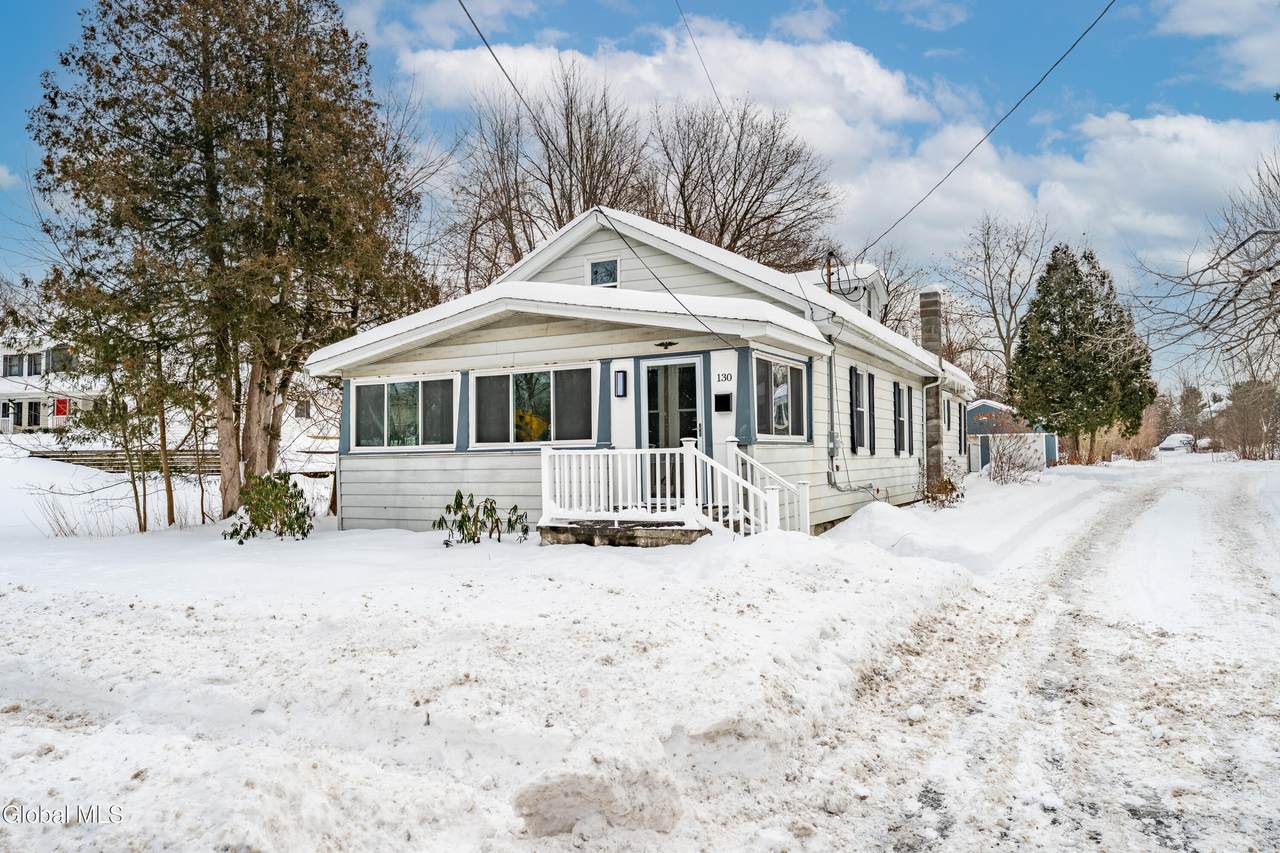 130 Manor Avenue - Photo 1