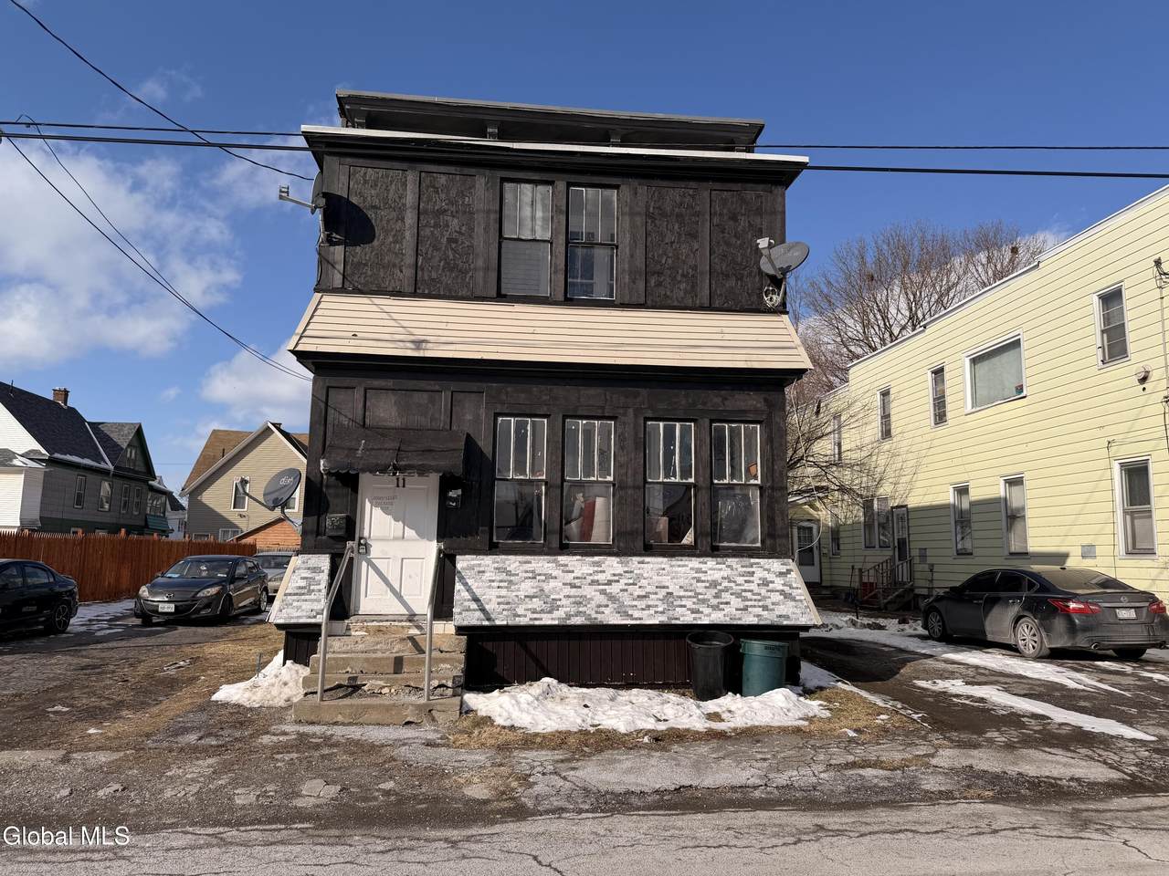 11 Lefferts Street - Photo 1