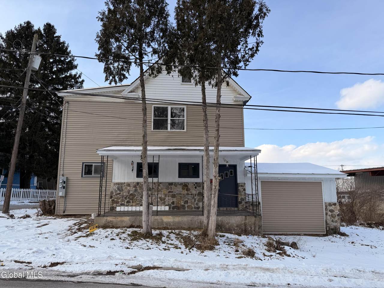 54 Arch Street - Photo 1