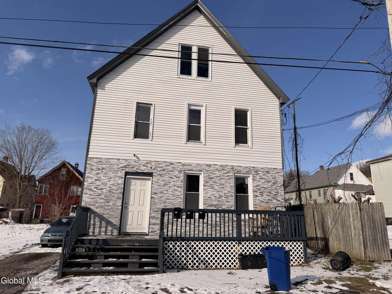 25 Lefferts Street - Photo 1