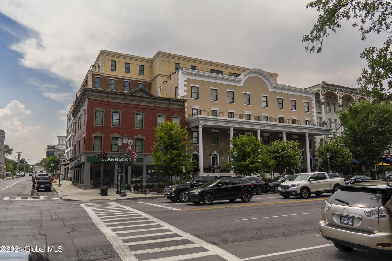 19 Washington Street - Photo 1