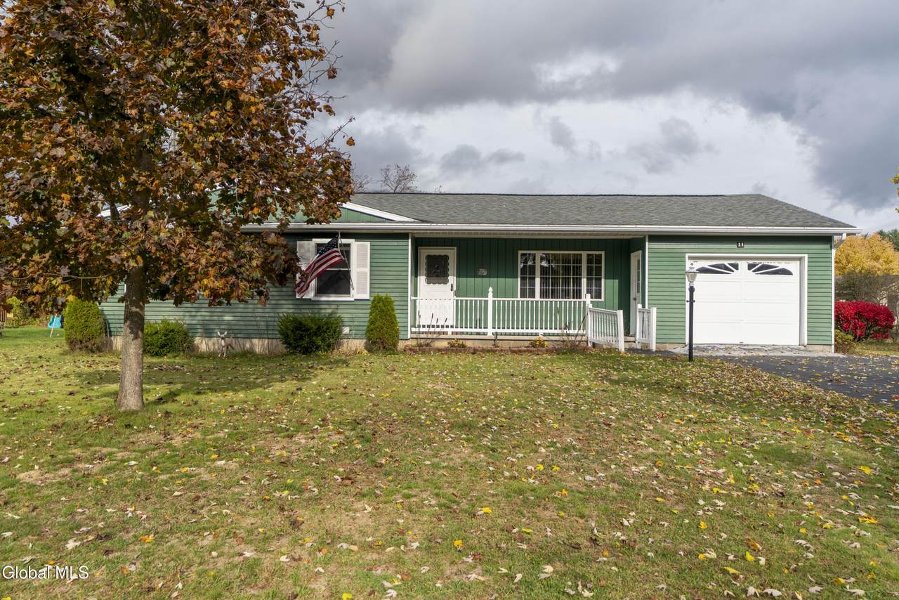 11 Keyes Street - Photo 1