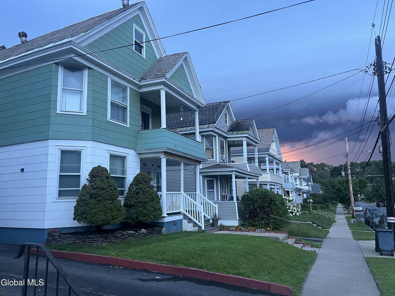 1410 Stanford Street - Photo 1