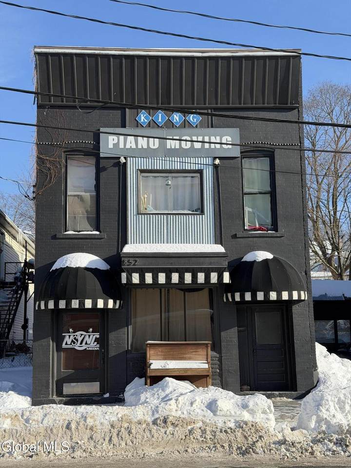 850 Broadway - Photo 1