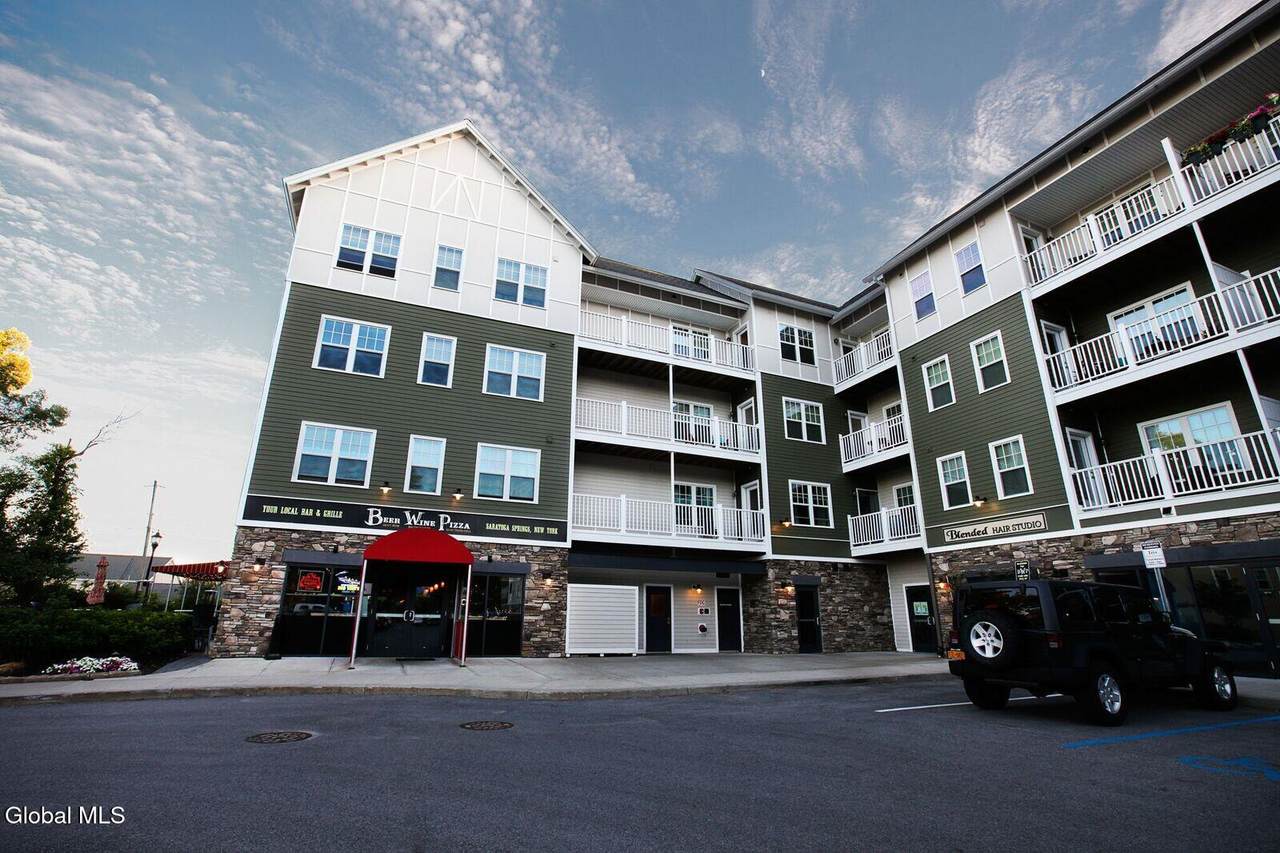 74 Weibel Avenue - Photo 1