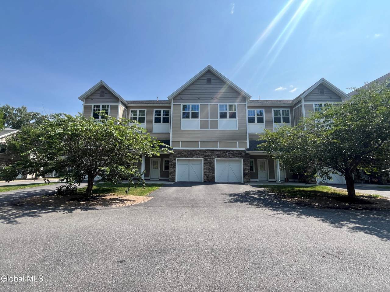 74 Weibel Avenue - Photo 1