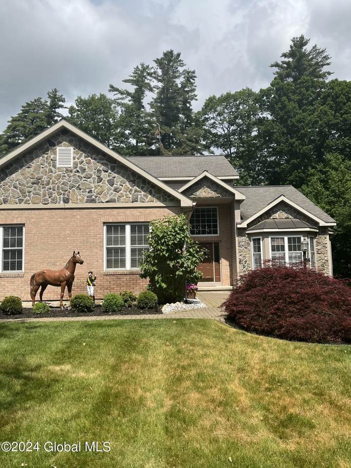 43 Waterview Drive - Photo 1