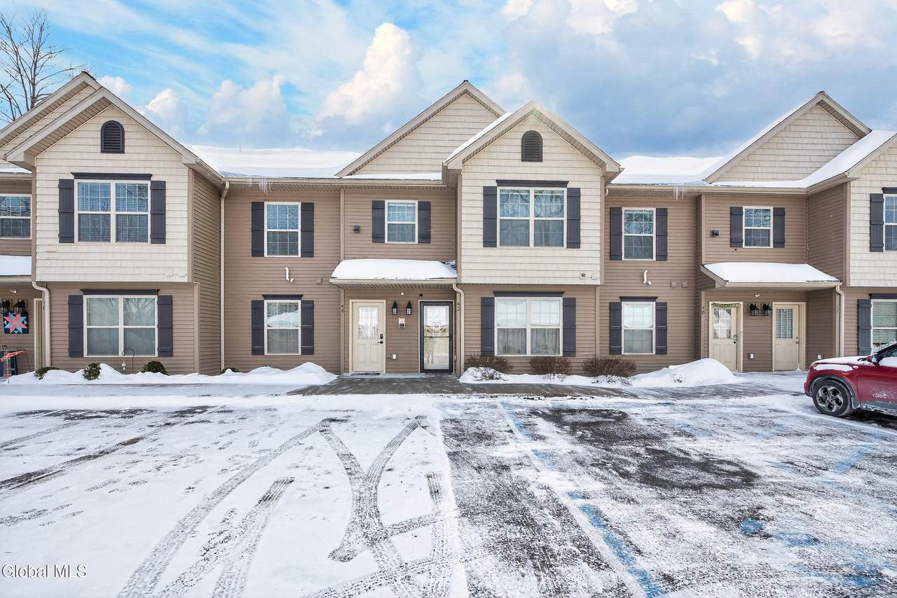 44 Kendall Drive - Photo 1