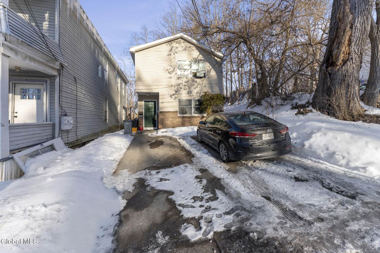 227-229 Elm Street - Photo 1