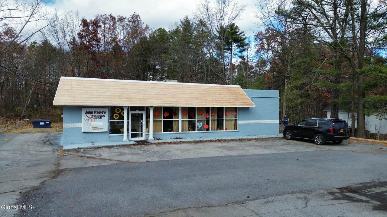 426 Geyser Road - Photo 1