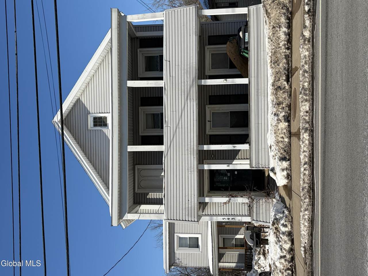 543 Hudson Avenue - Photo 1