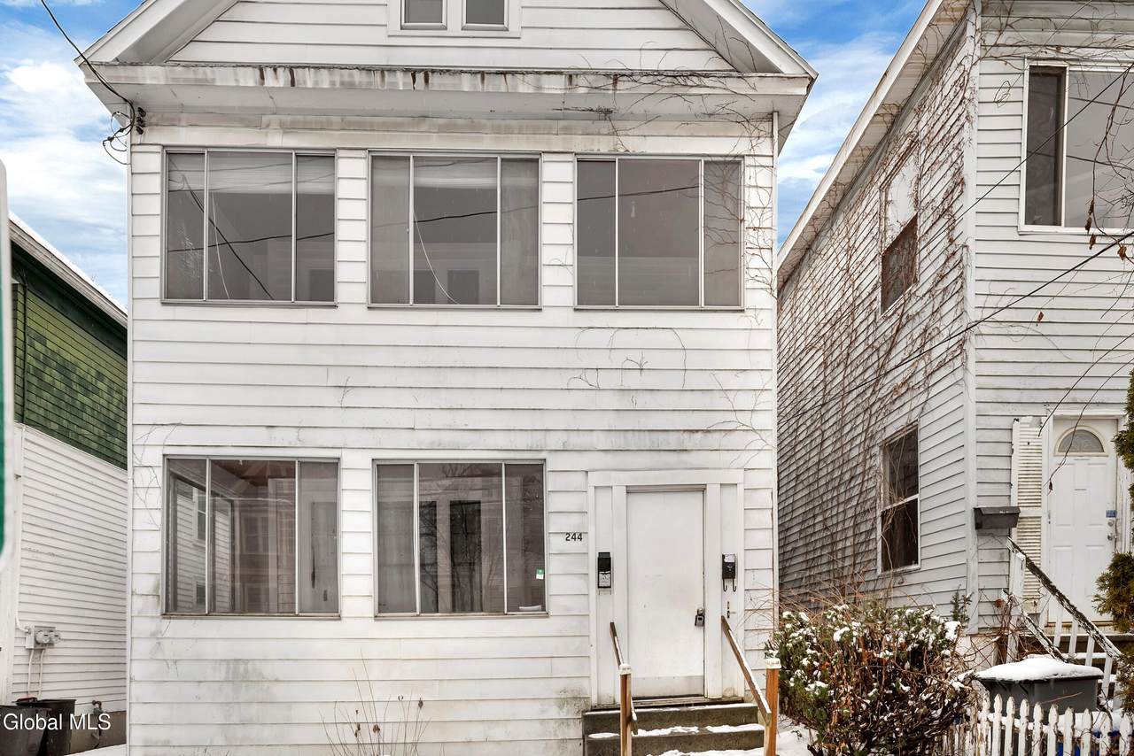 244 Morris Street - Photo 1