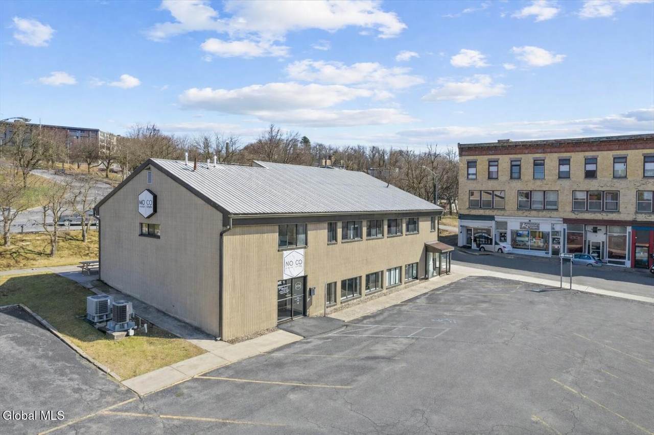 2 Guy Park Avenue - Photo 1