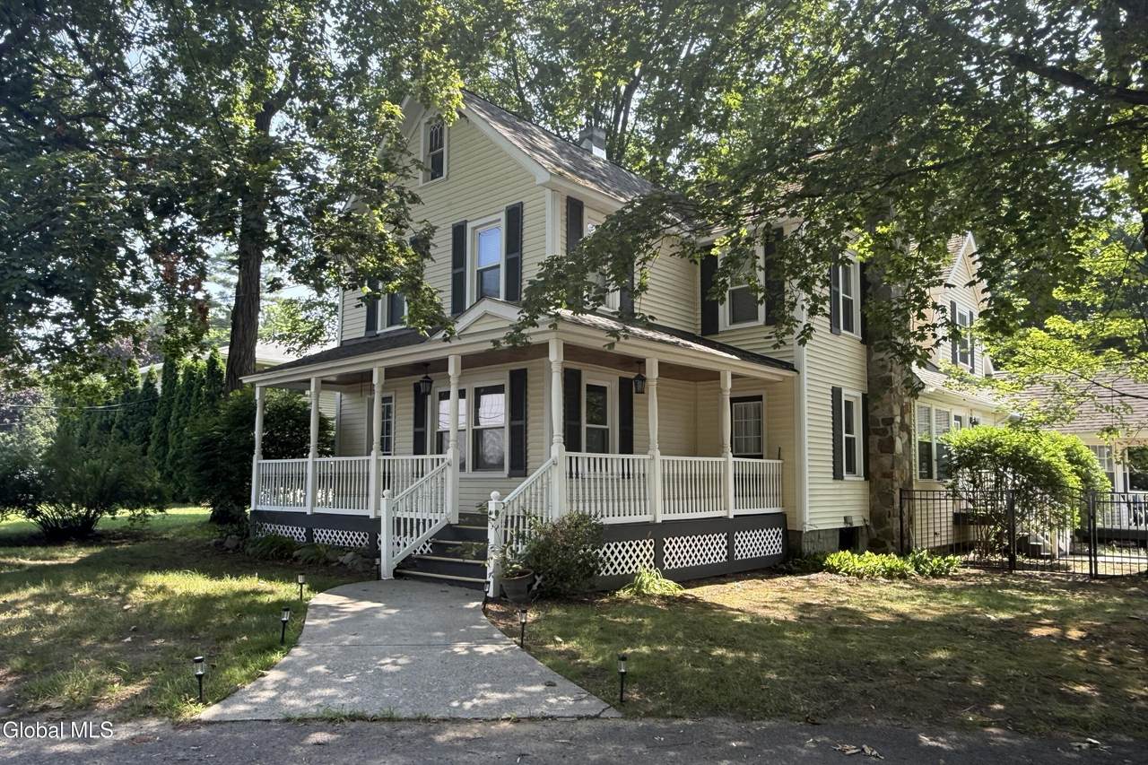 308 Ballston Avenue - Photo 1